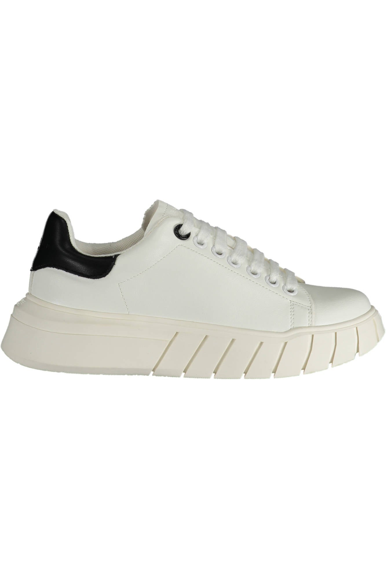 GAELLE PARIS WHITE WOMEN'S SPORTS SHOES